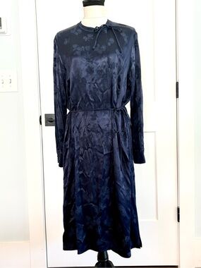 Vince Navy Floral Jacquard Long-Sleeve Tie-Waist Dress